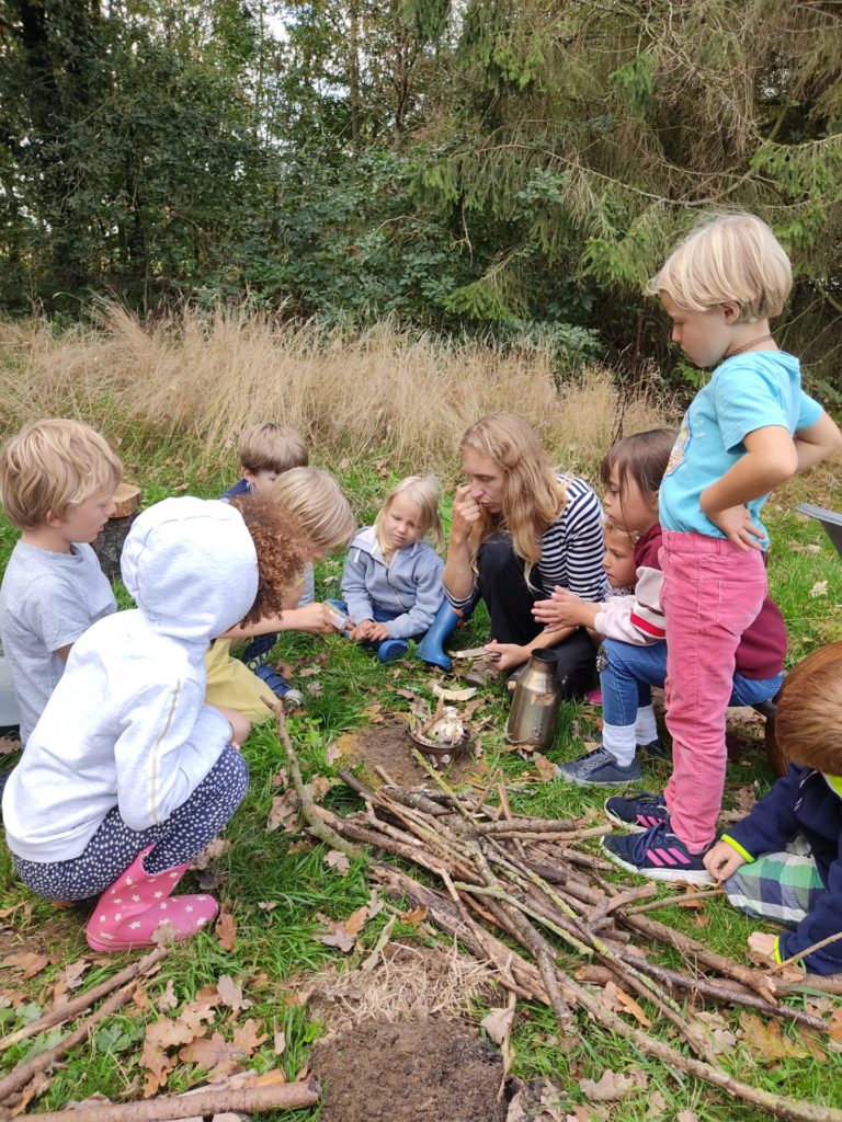 Stage "la tribu des enfants de la terre" 5-8 ans @ Chez l'Art-Tisane